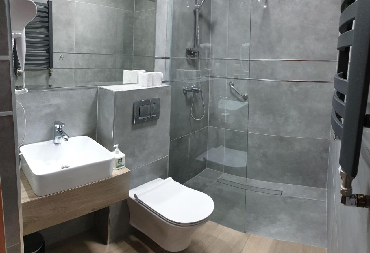 Hotel Bursztynowy Jozefow na Wisla Luaran gambar